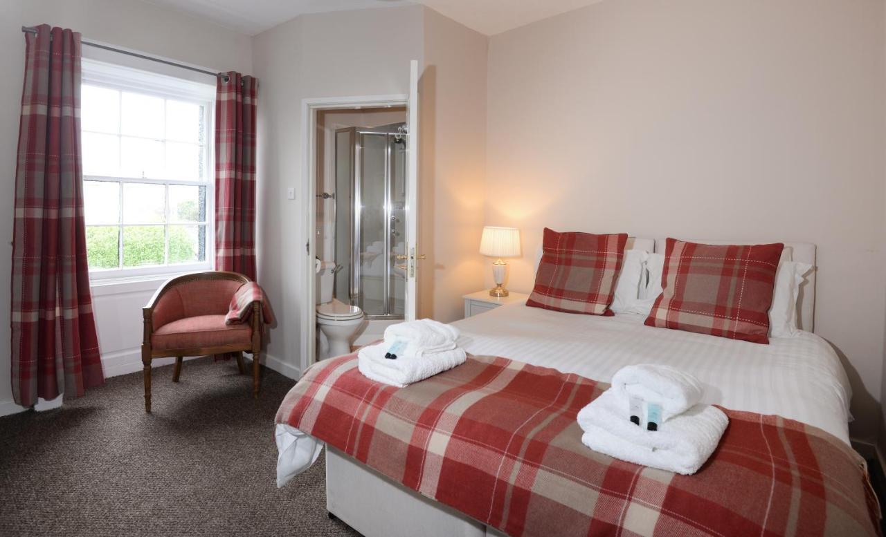 The Waterloo Arms Hotel 천사이드 외부 사진