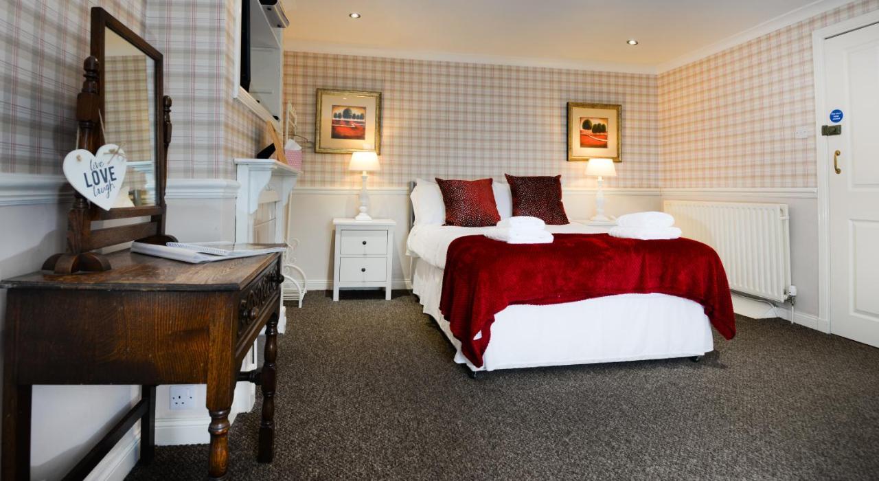 The Waterloo Arms Hotel 천사이드 외부 사진