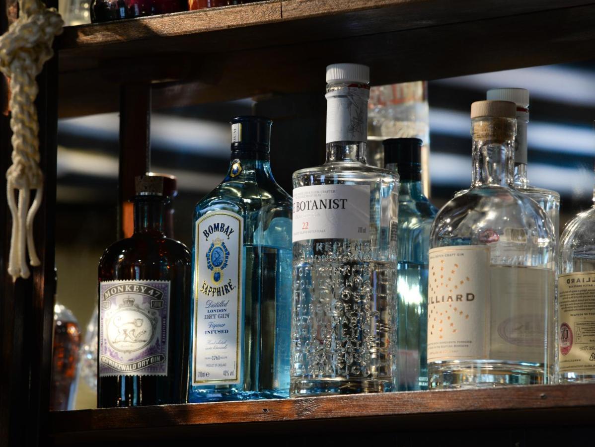 The Waterloo Arms Hotel 천사이드 외부 사진